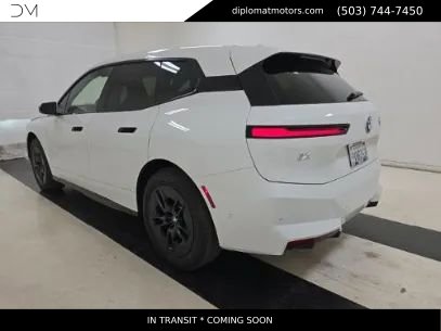 Used 2026 BMW iX xDrive45 AWD/4WD image 6