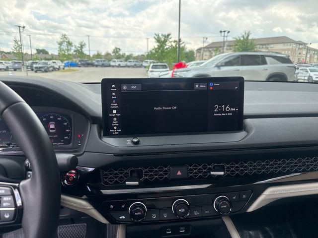 Used 2023 Honda Accord Touring image 14