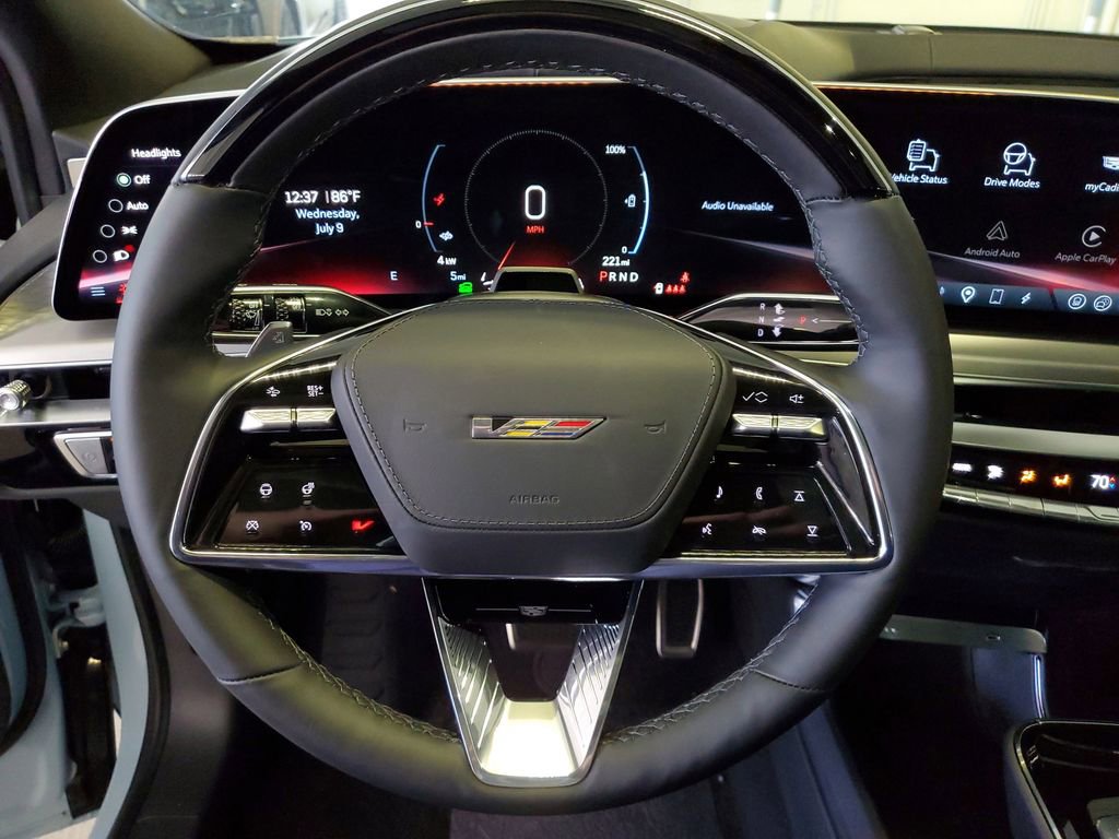 New 2026 Cadillac Lyriq V w/ Exterior Carbon Fiber Package image 20