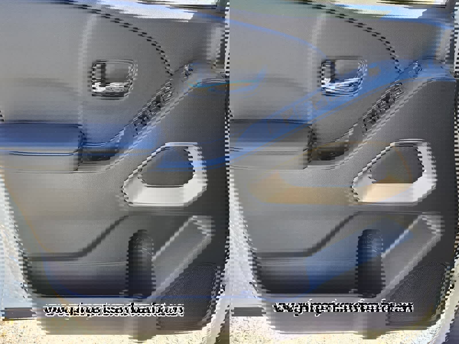 New 2026 Nissan Frontier SV image 15
