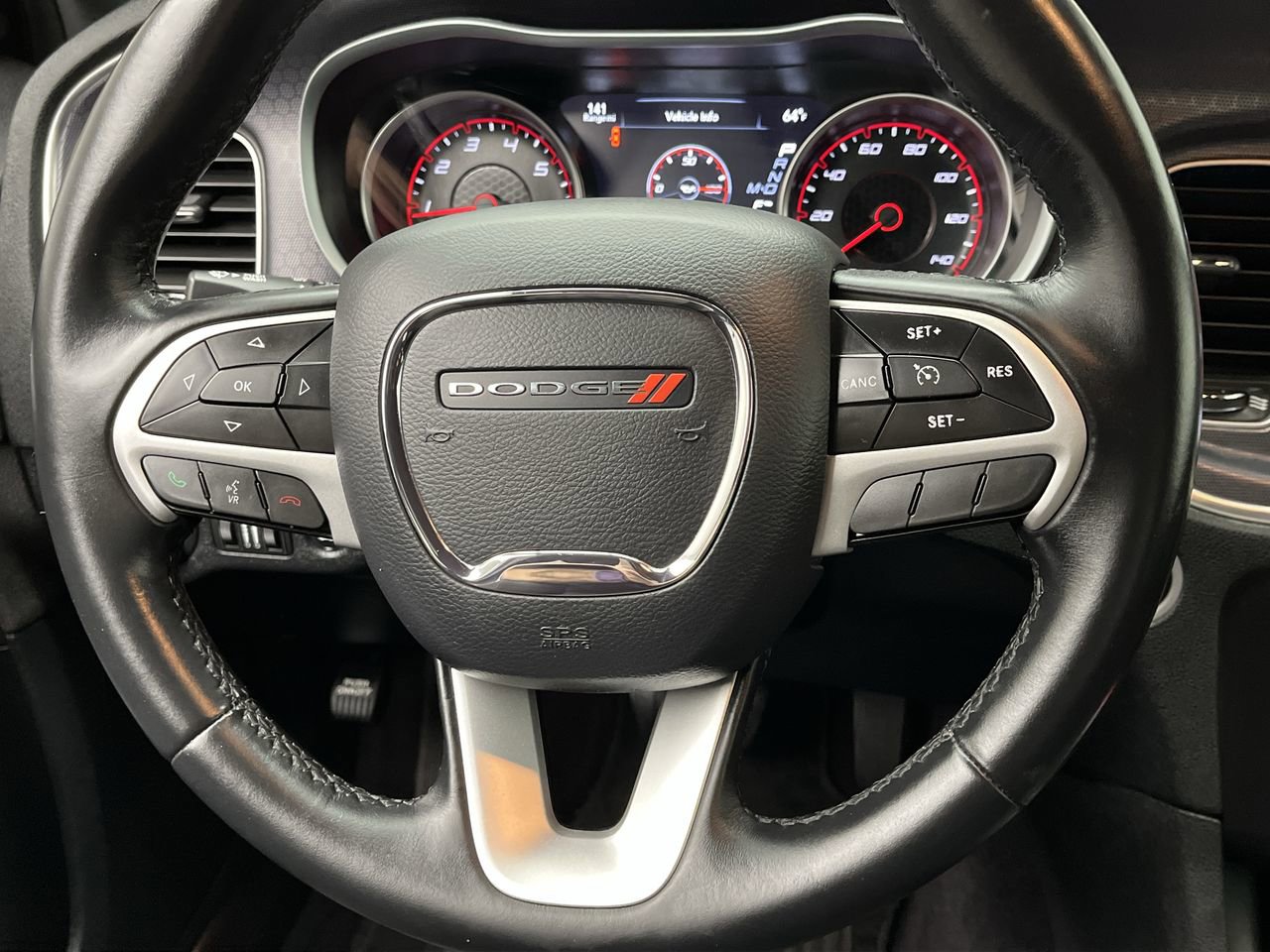 Used 2017 Dodge Charger SXT AWD/4WD image 13