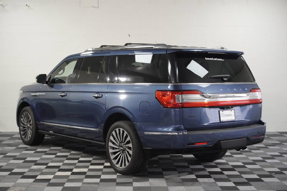 Used 2019 Lincoln Navigator L Reserve w/ Cargo Package AWD/4WD image 3