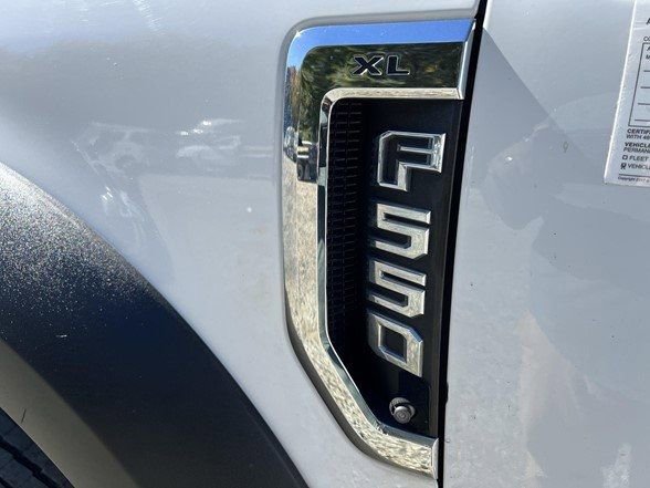 Used 2019 Ford F550 4x4 Regular Cab Super Duty image 38