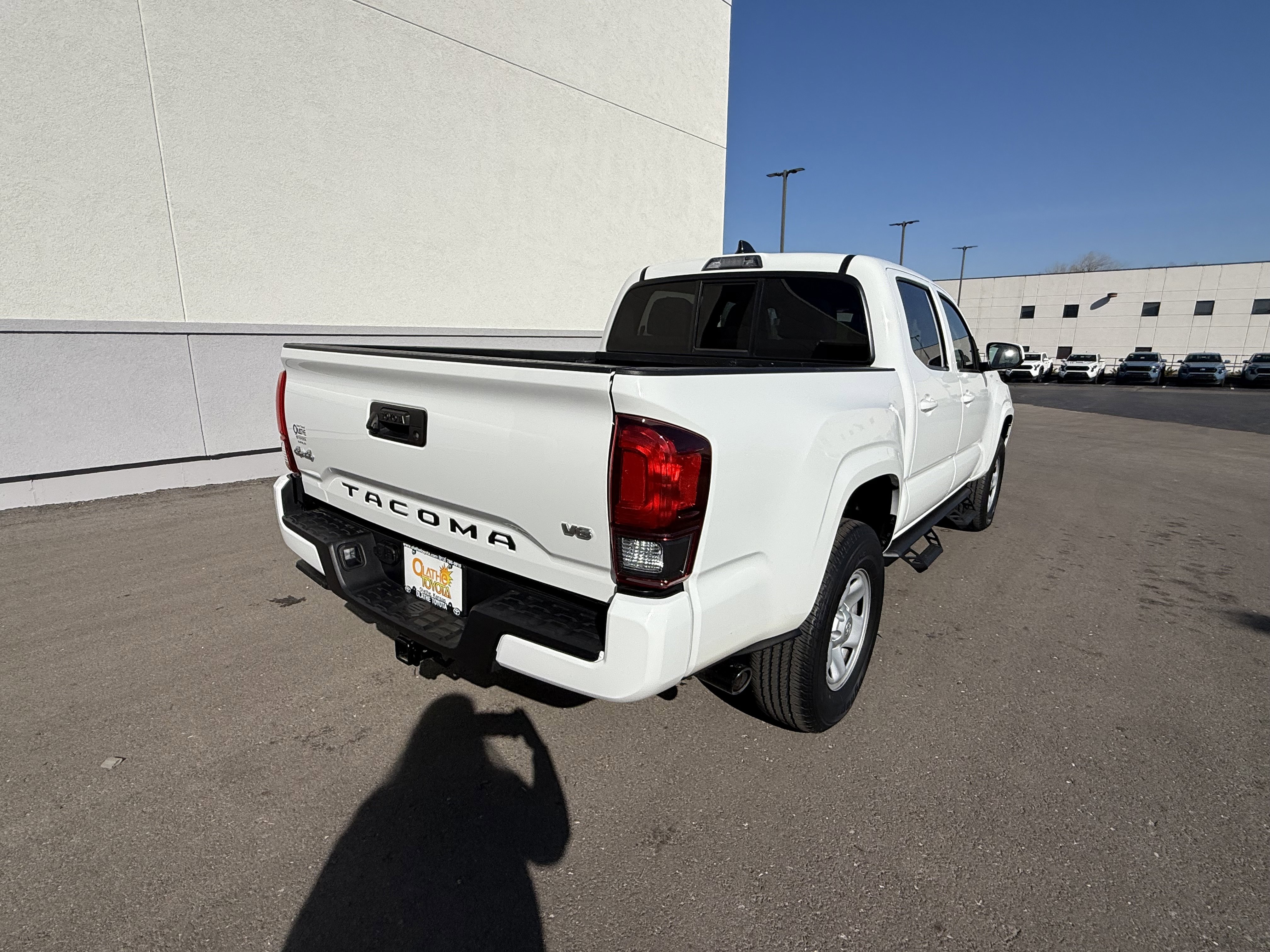 Certified 2023 Toyota Tacoma SR image 19