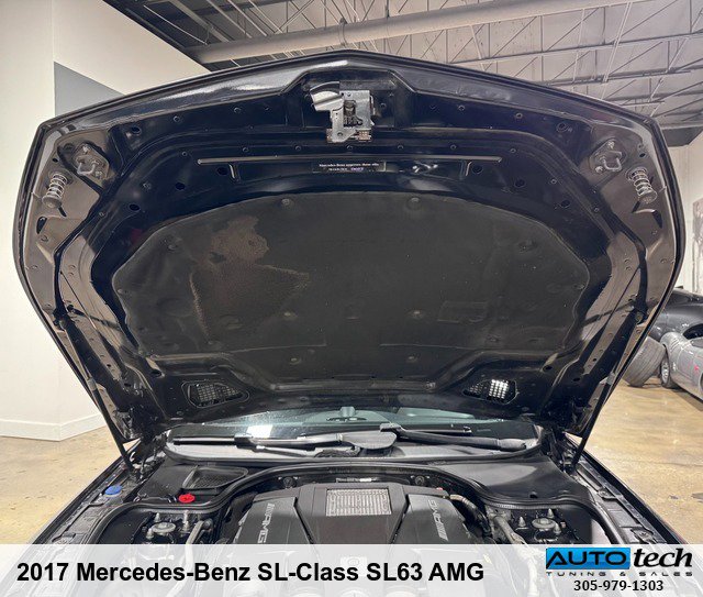Used 2017 Mercedes-Benz SL 63 AMG image 17