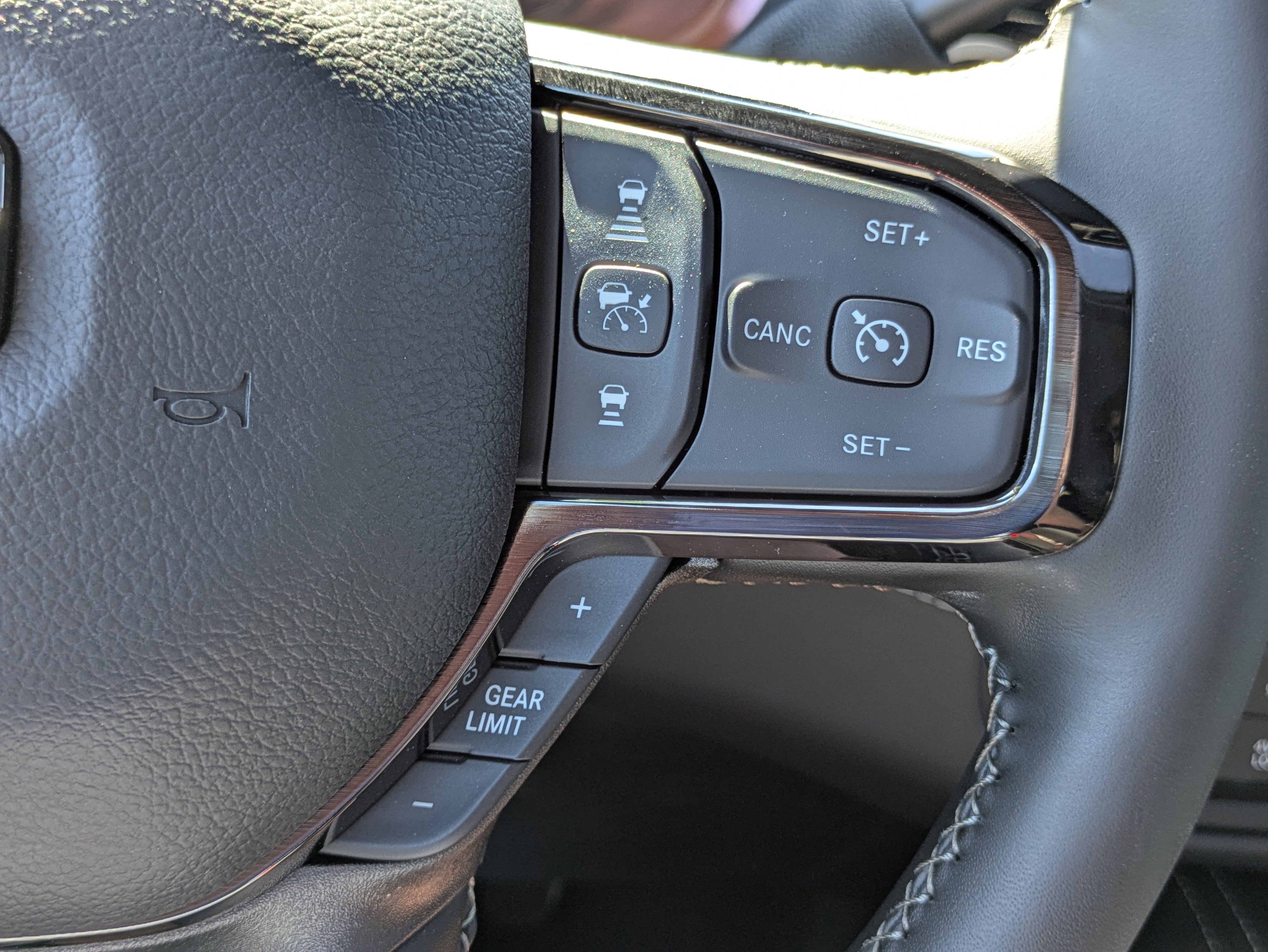 New 2026 RAM 2500 Limited image 21