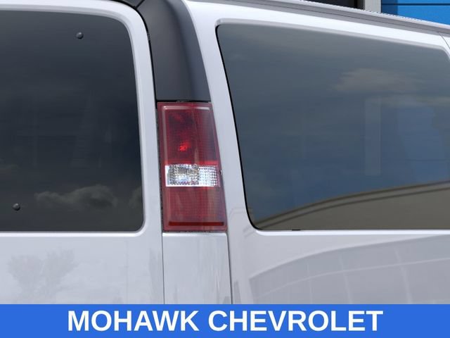 New 2026 Chevrolet Express 3500 LS RWD image 11