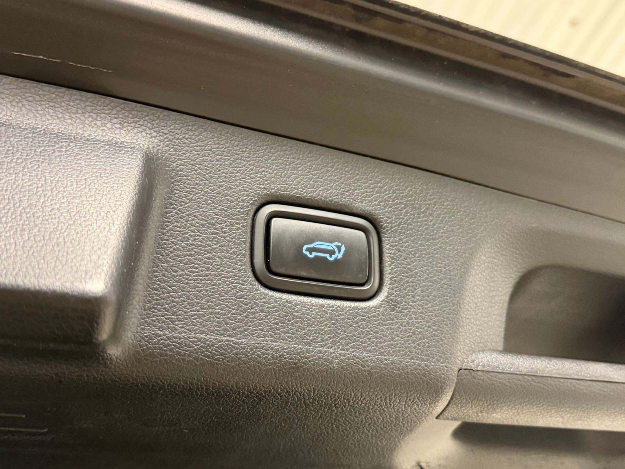 Used 2021 Hyundai Palisade Limited FWD image 30