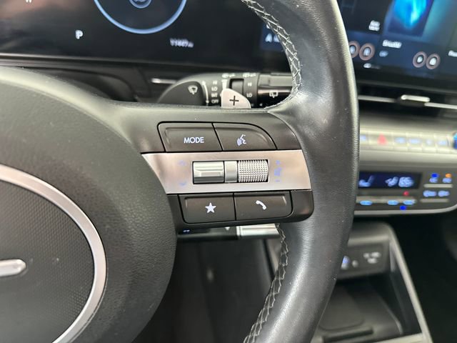 Used 2024 Hyundai Kona SEL w/ Convenience Package image 16