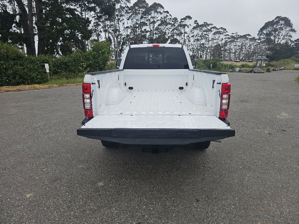 Used 2022 Ford F350 XLT w/ XLT Value Package AWD/4WD image 5