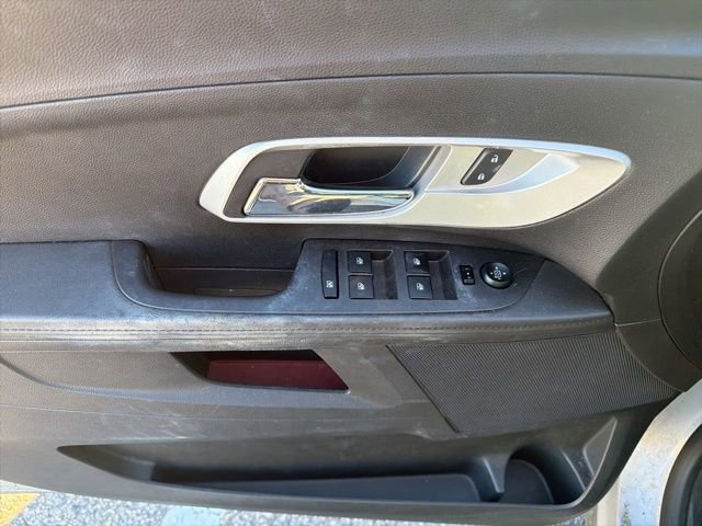 Used 2012 Chevrolet Equinox LS image 43