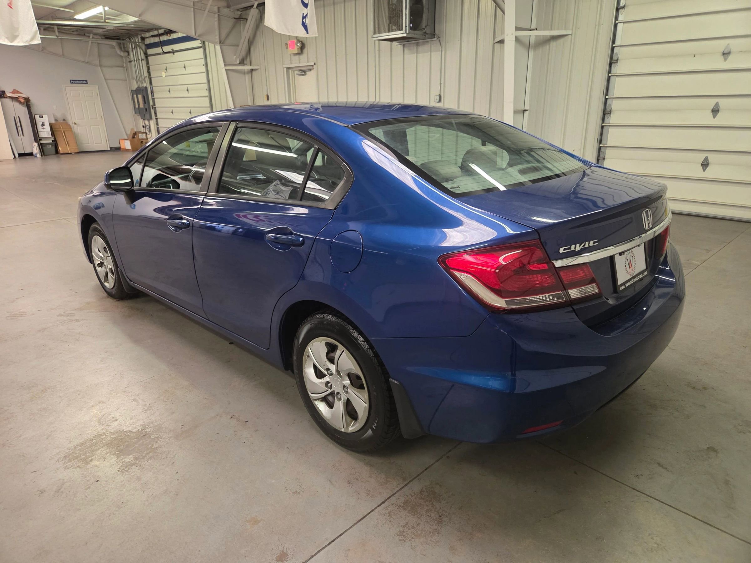 Used 2013 Honda Civic LX image 4