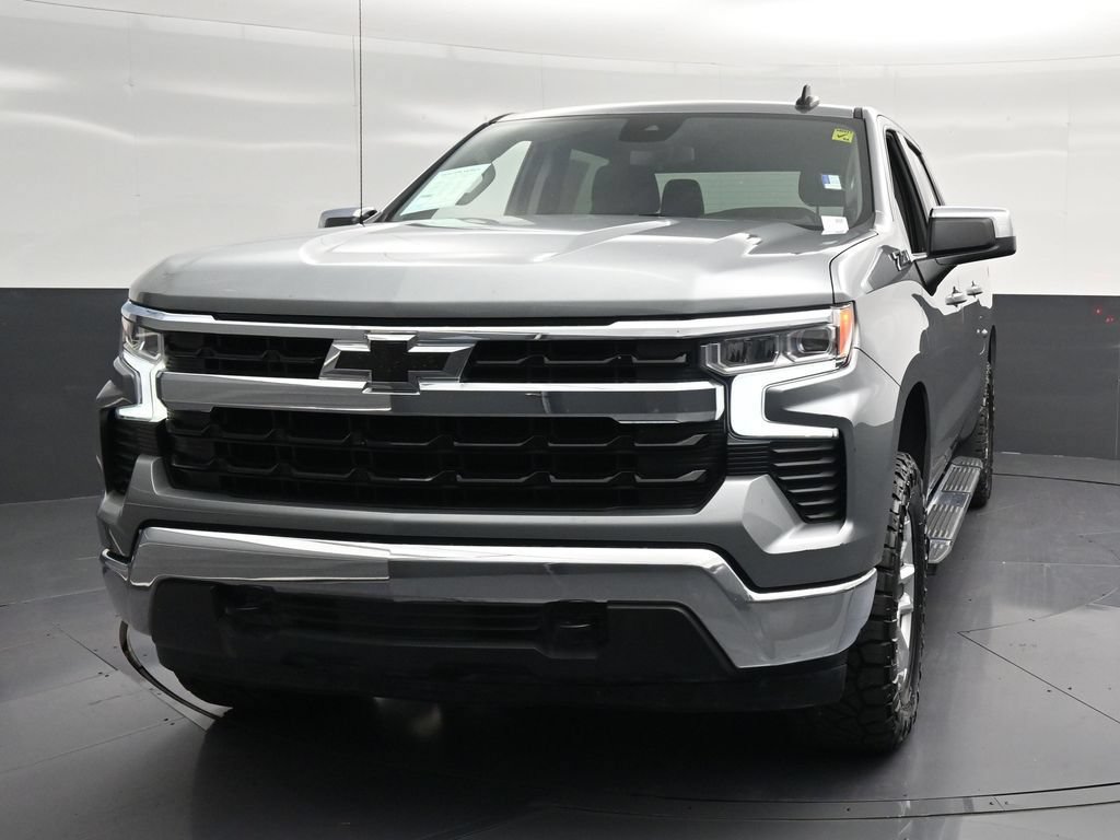 Used 2023 Chevrolet Silverado 1500 LT w/ Z71 Off-Road Package AWD/4WD image 6