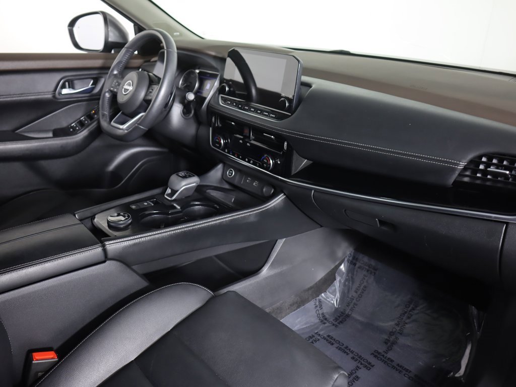 Used 2023 Nissan Rogue SL w/ SL Premium Package image 31