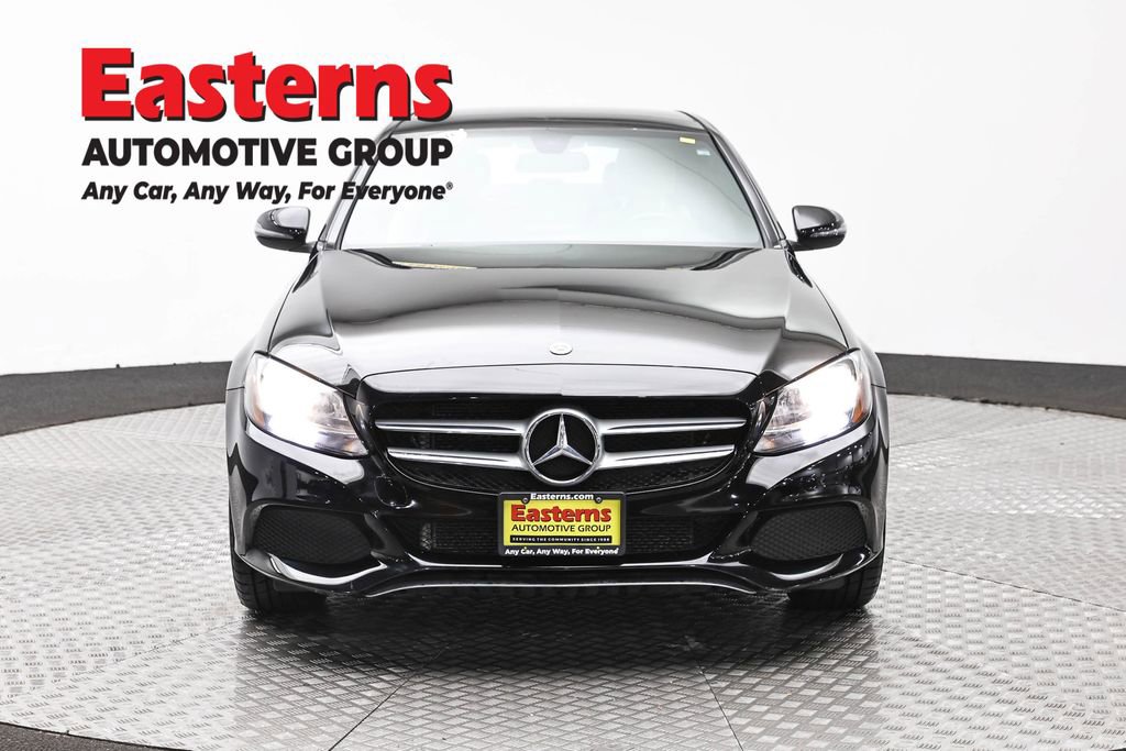 Used 2018 Mercedes-Benz C 300 4MATIC Sedan image 2