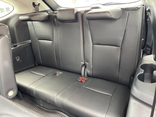 Used 2024 Toyota Highlander XLE image 29