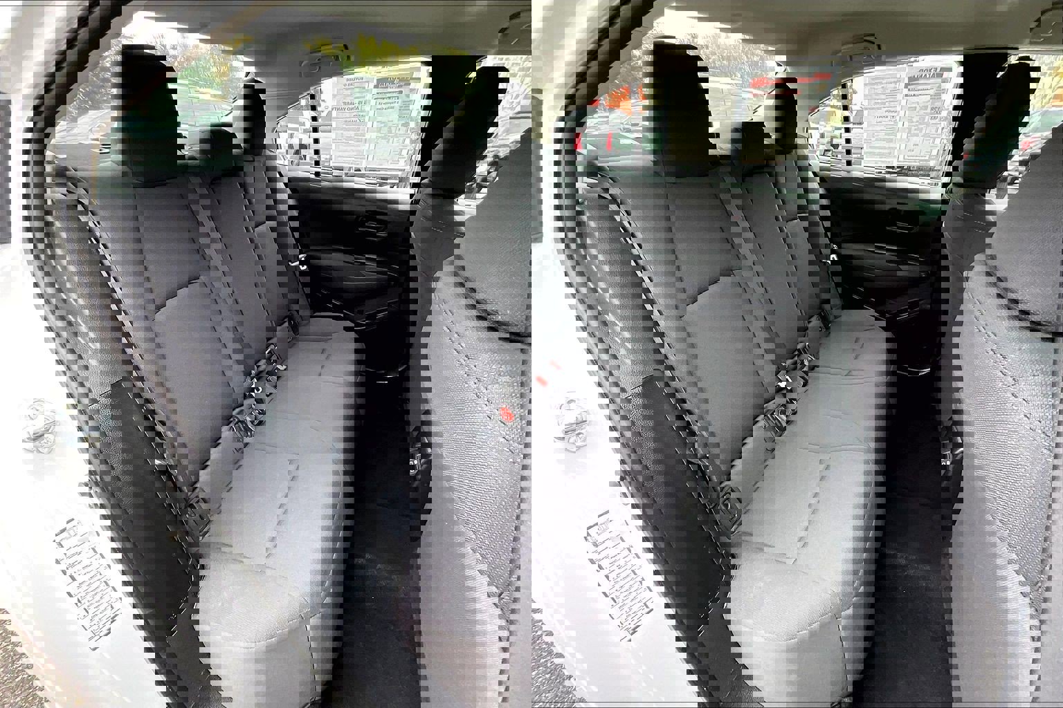 Used 2025 Toyota Corolla LE image 25