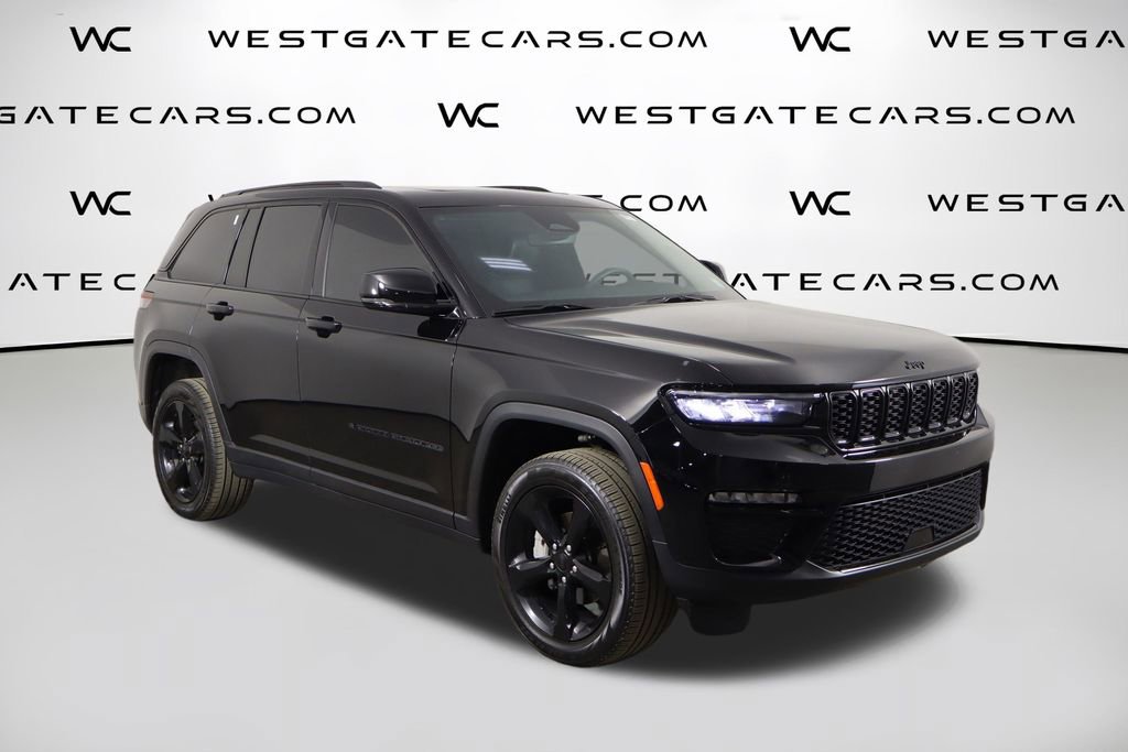 Used 2024 Jeep Grand Cherokee Limited w/ Black Appearance Package image 56