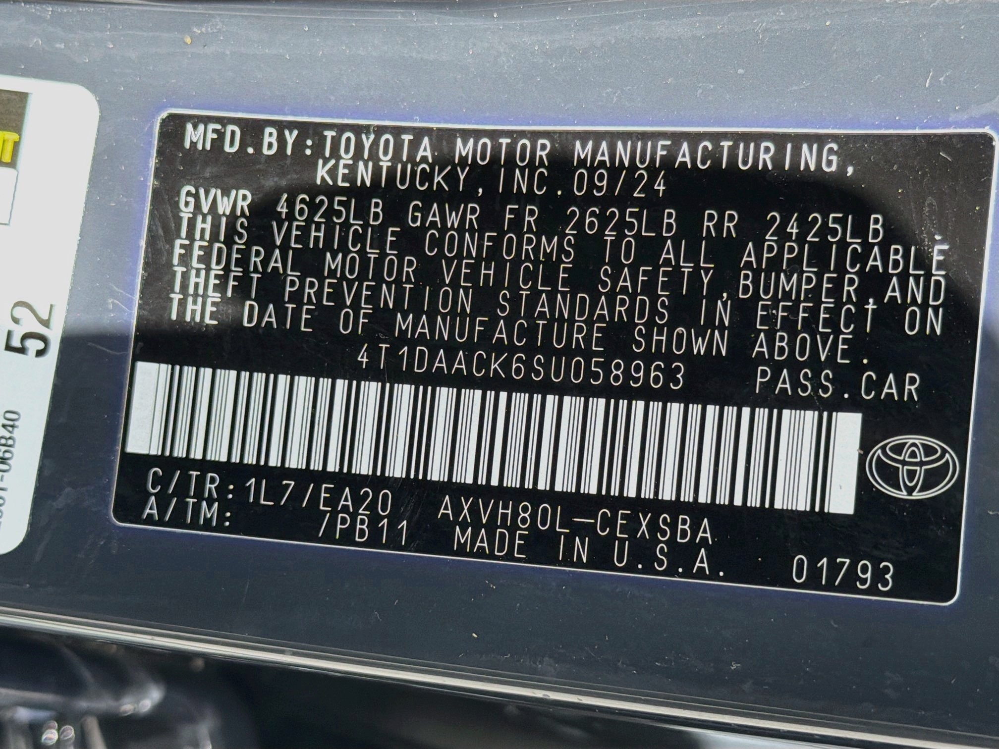 Used 2025 Toyota Camry SE FWD image 42