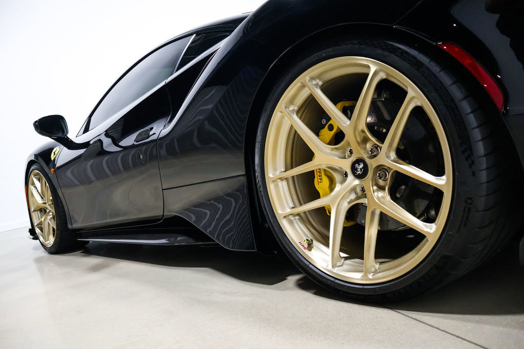 Used 2020 Ferrari 488 Pista image 46