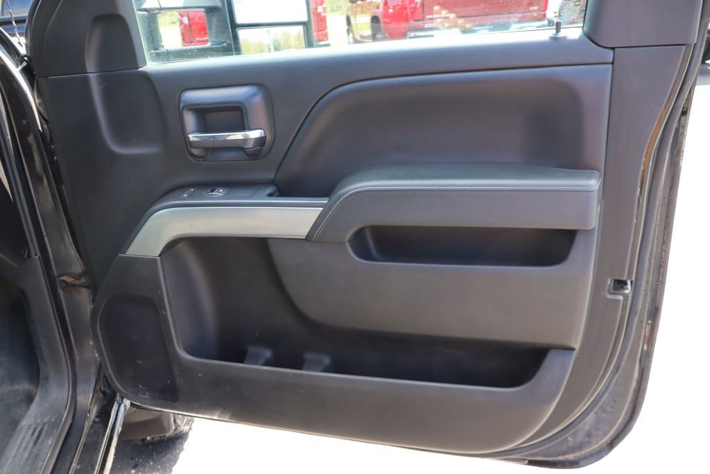 Used 2015 Chevrolet Silverado 3500 LT w/ LT Convenience Package AWD/4WD image 16