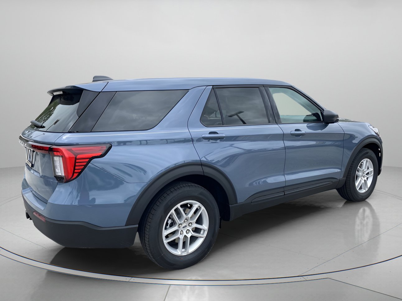 New 2026 Ford Explorer Active image 3