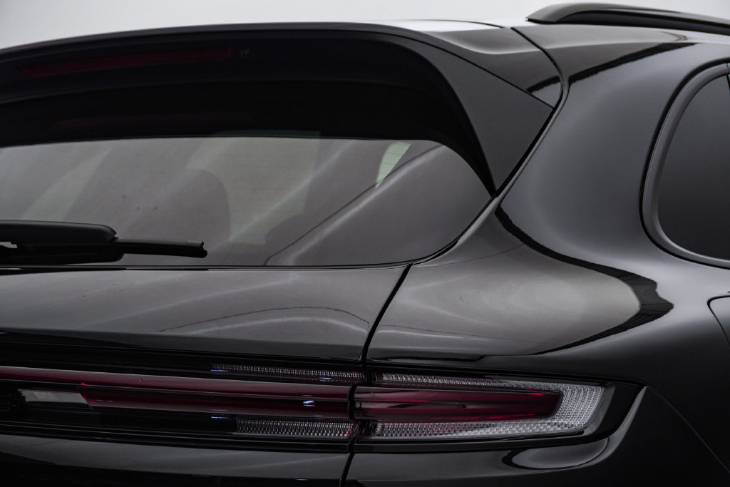 New 2026 Porsche Cayenne S AWD/4WD image 12