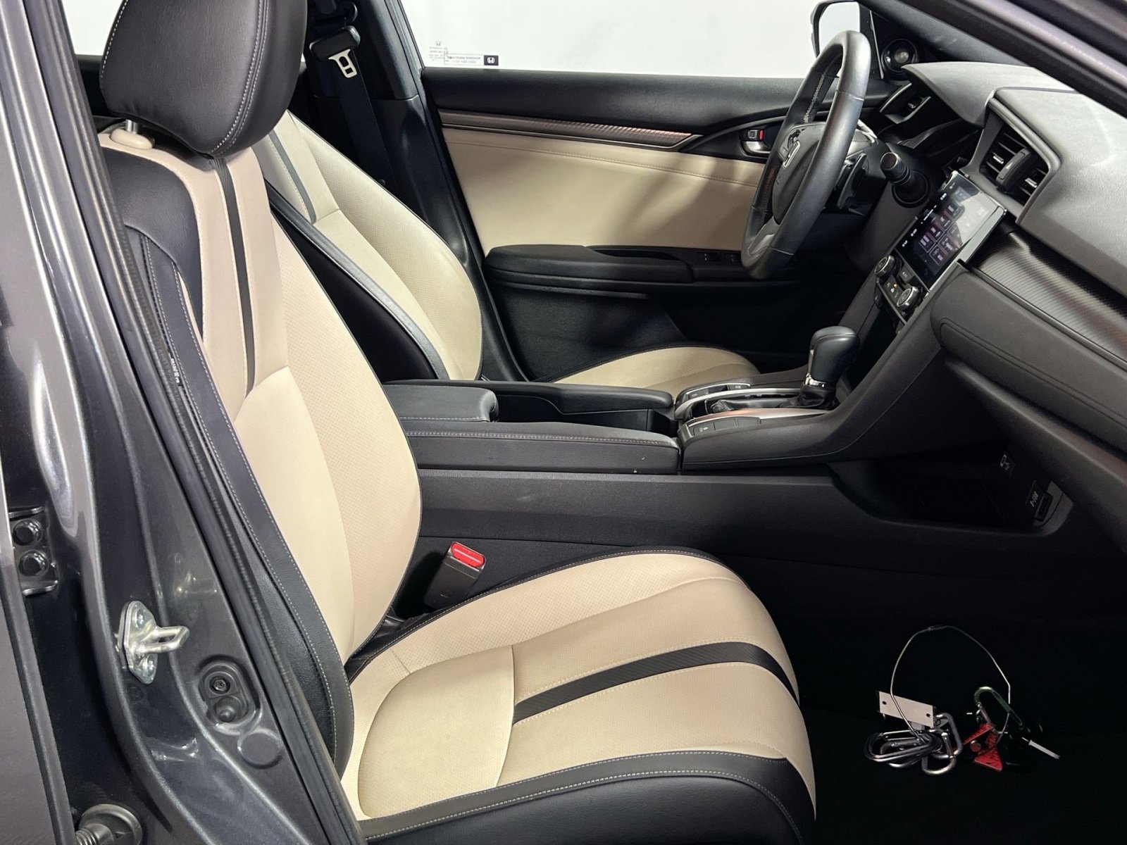 Used 2017 Honda Civic Sport Touring image 29