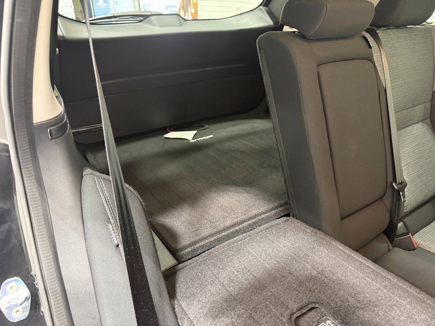 Used 2022 Nissan Rogue SV image 36