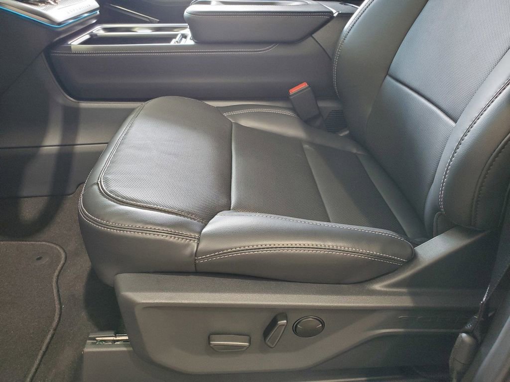 New 2026 Ford Expedition Platinum w/ Stealth Performance Package image 13