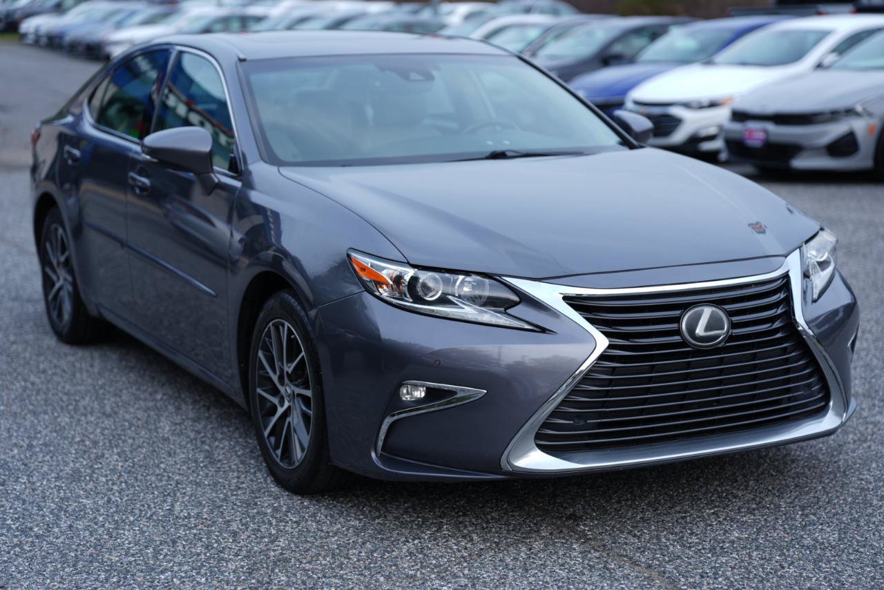Used 2017 Lexus ES 350 w/ Navigation System Package FWD image 5