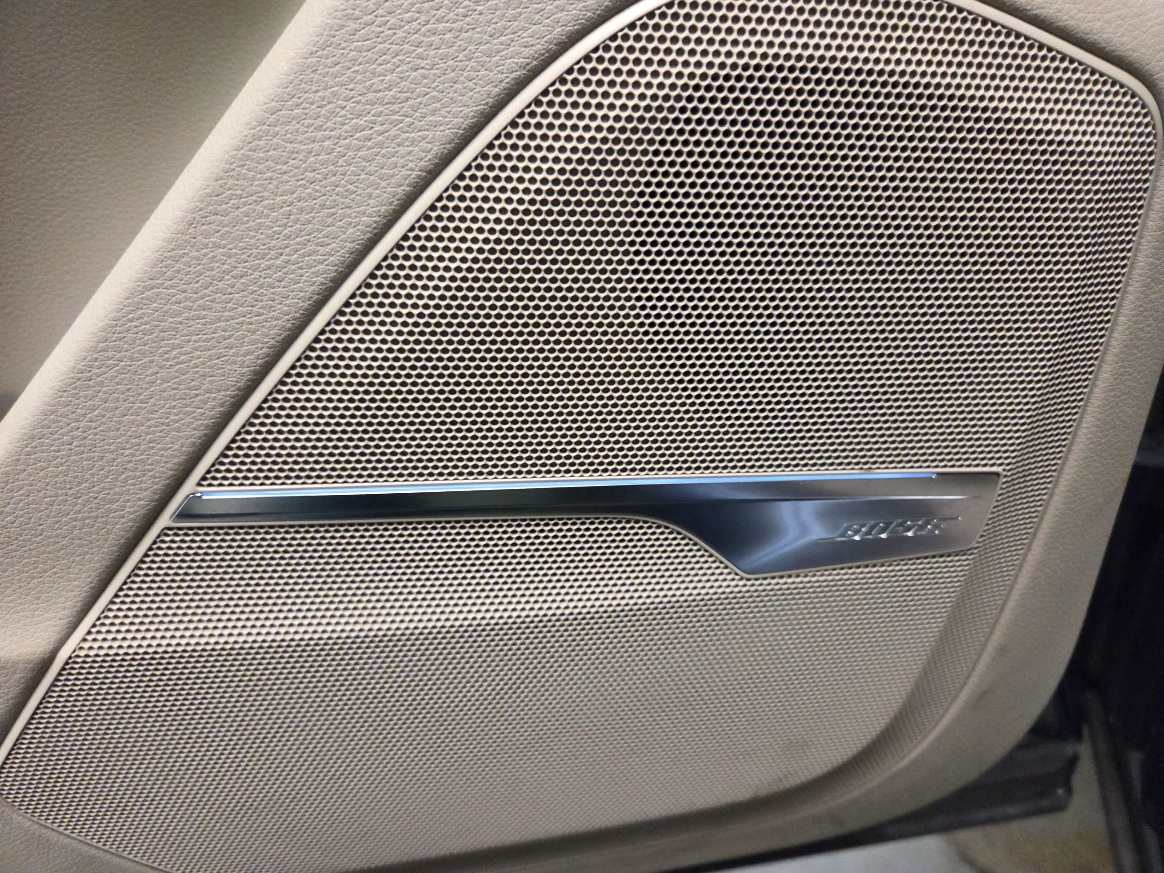 Used 2018 Audi Q7 3.0T Prestige image 19