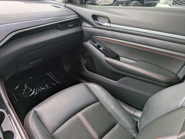 Used 2023 Nissan Altima 2.5 SR AWD/4WD image 15