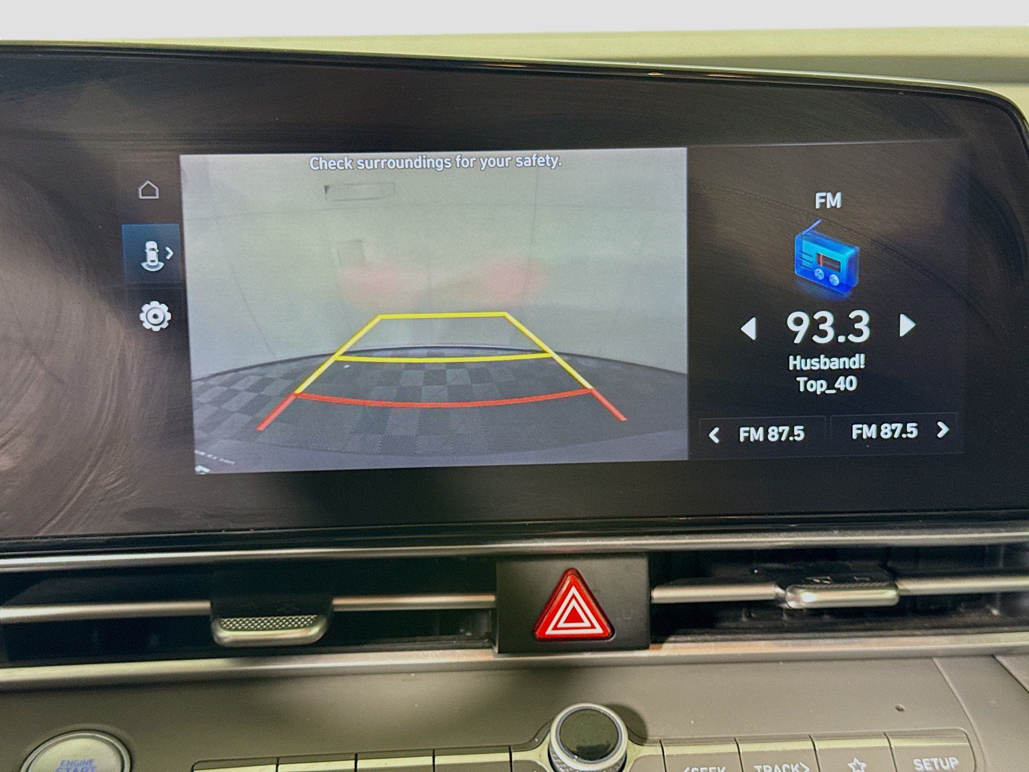 Used 2023 Hyundai Elantra SEL w/ Convenience Package FWD image 19