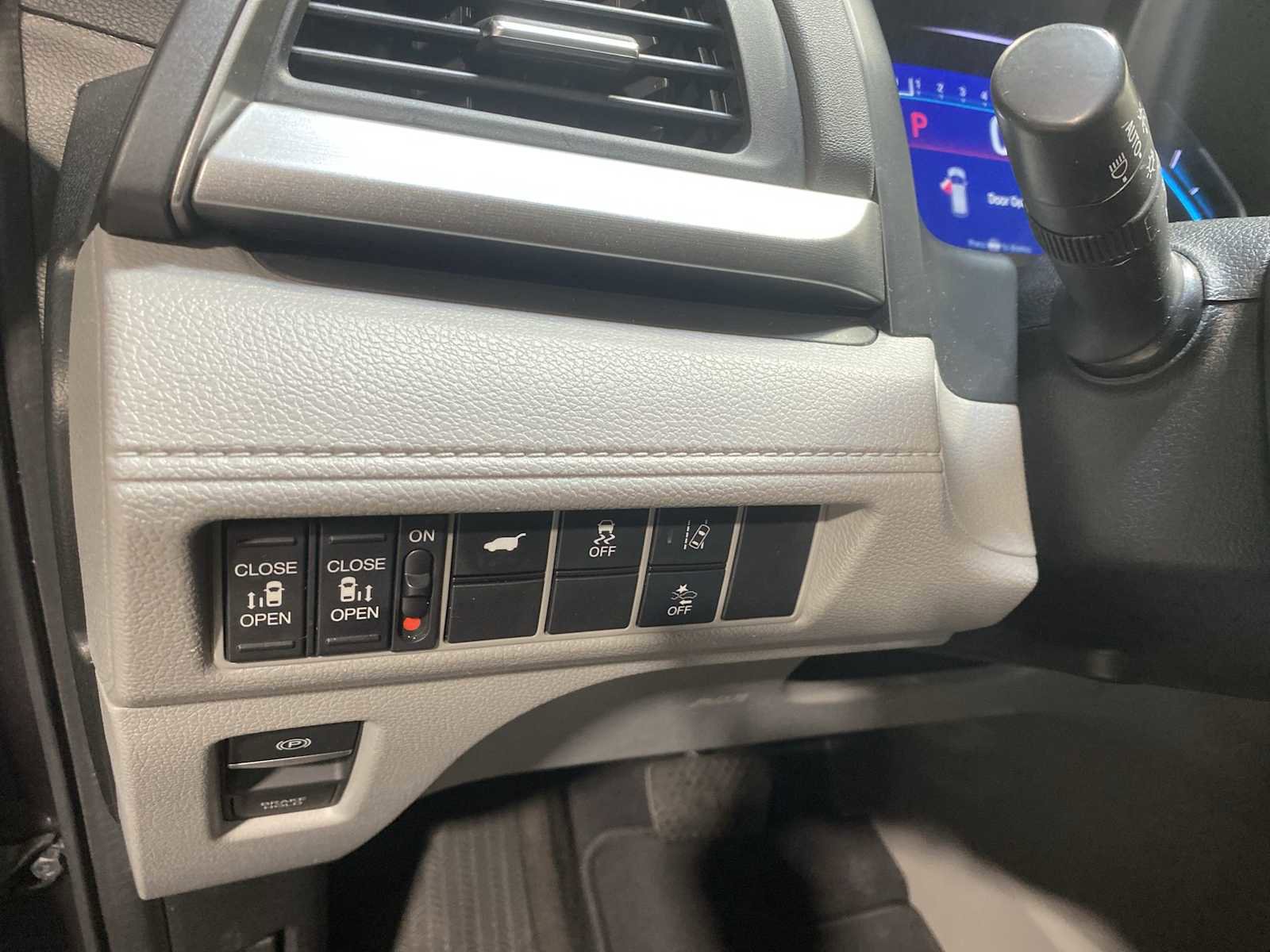 Used 2019 Honda Odyssey EX-L image 24