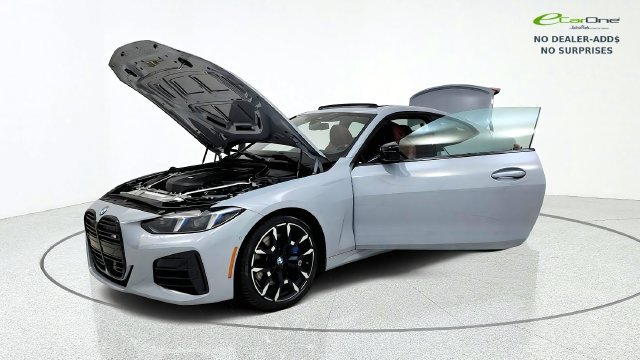 Used 2026 BMW M440i Coupe RWD image 13