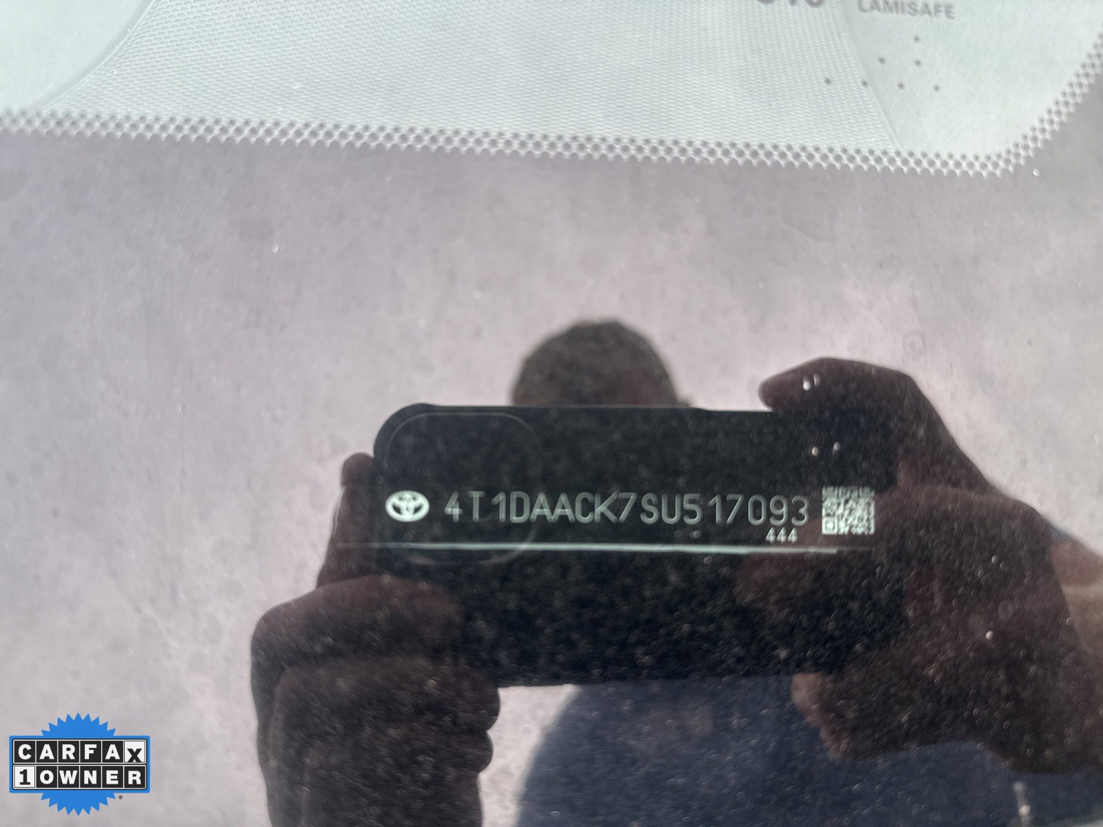 Used 2025 Toyota Camry SE image 10