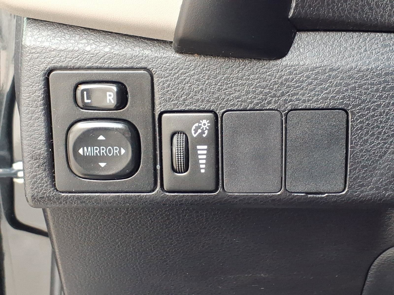 Used 2017 Toyota Corolla SE 50th Anniversary image 29