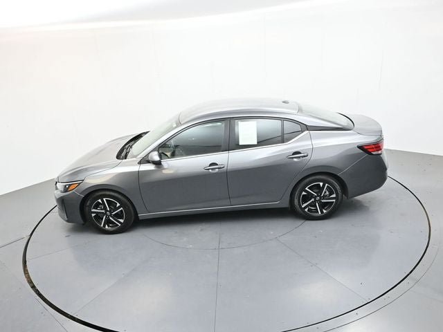 Used 2024 Nissan Sentra SV FWD image 21