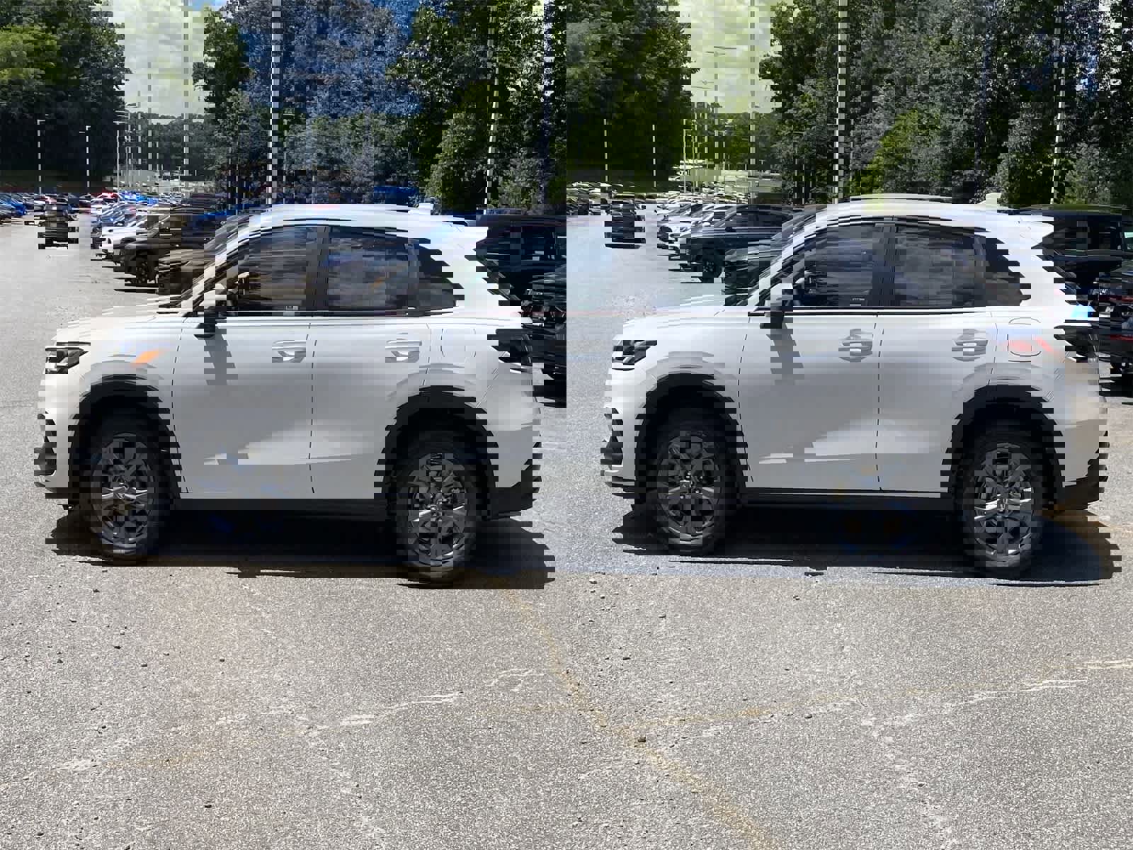 New 2026 Honda HR-V LX image 2