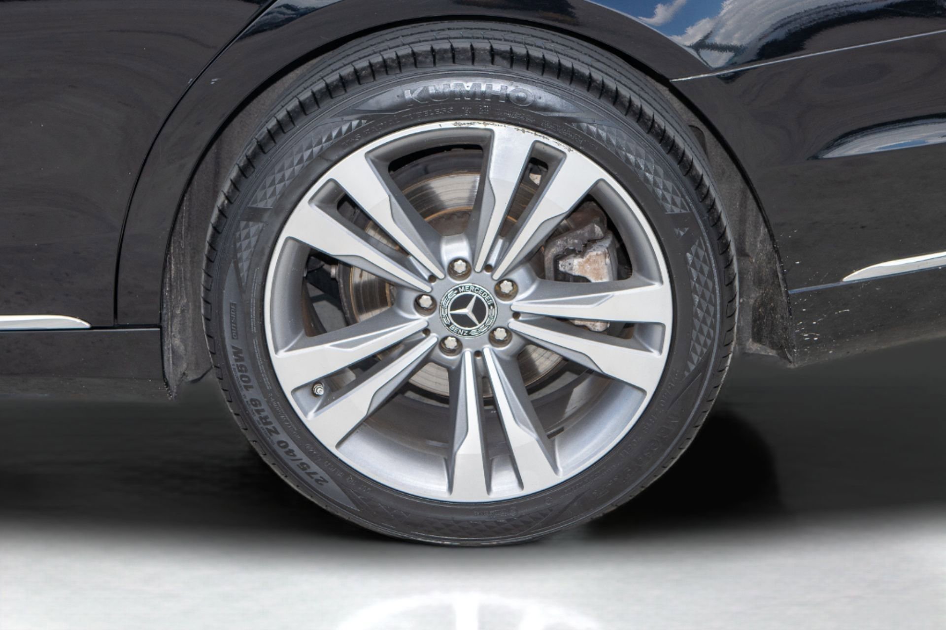 Used 2018 Mercedes-Benz S 450 4MATIC Sedan w/ Premium Package image 37