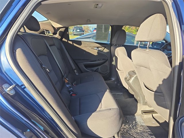 Used 2020 Chevrolet Malibu LT image 14