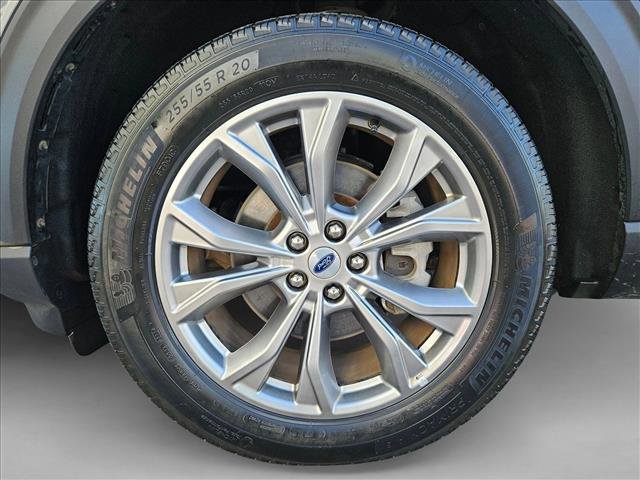 Used 2023 Ford Explorer Limited image 23