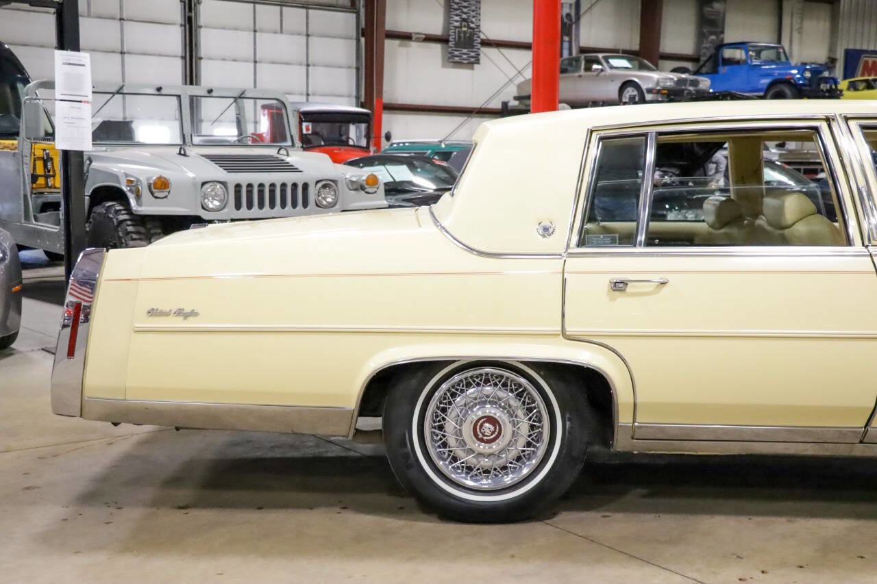Used 1986 Cadillac Brougham Brougham image 9