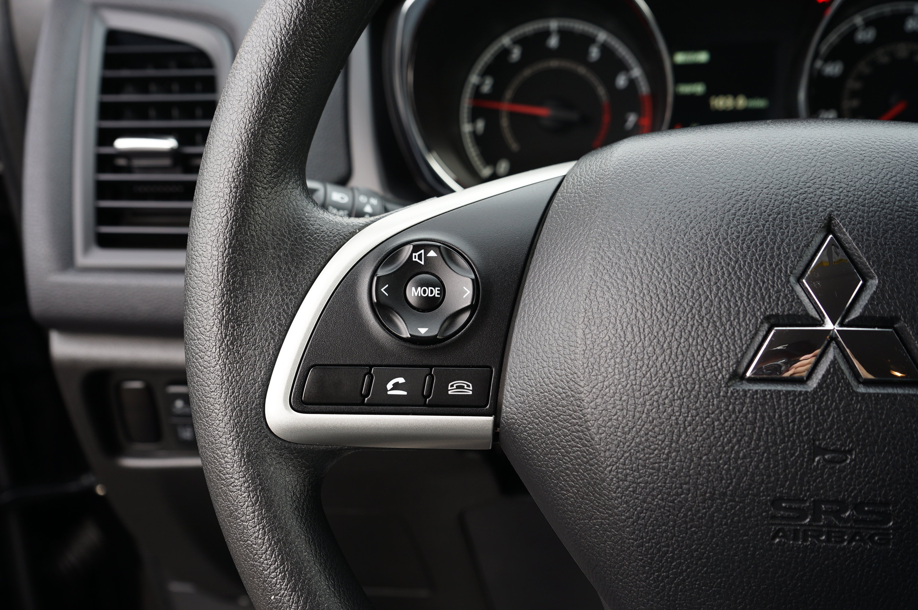 Used 2025 Mitsubishi Outlander Sport ES image 21