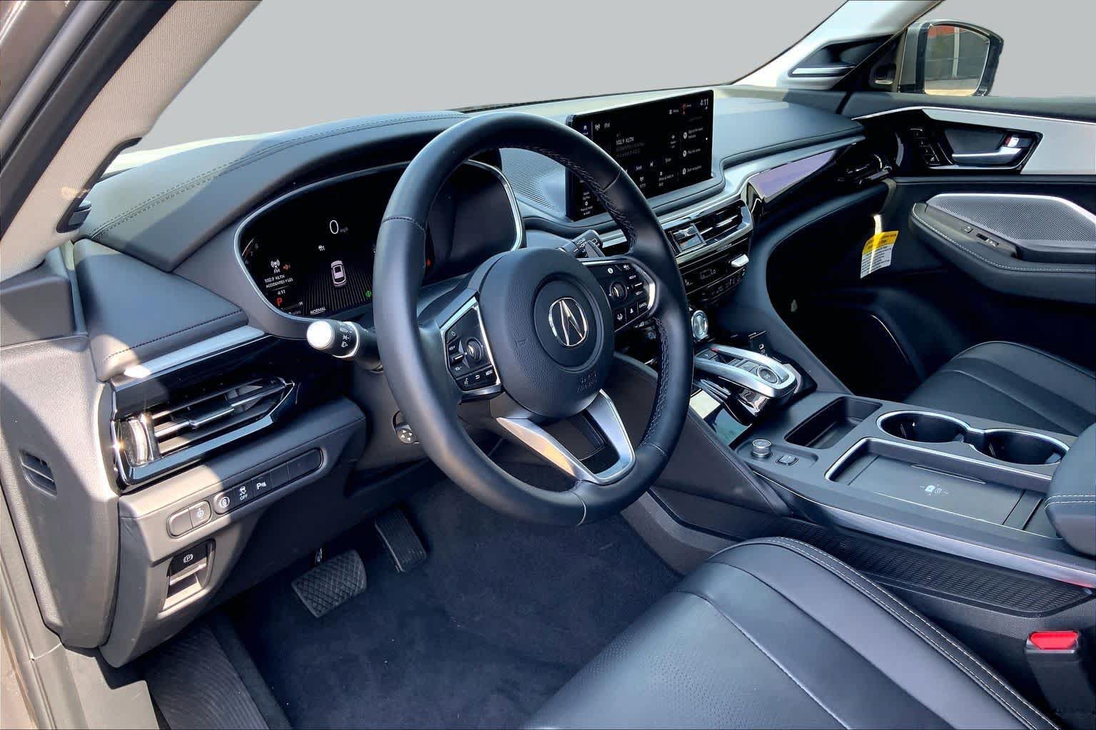 Used 2026 Acura MDX w/ Technology Package FWD image 16