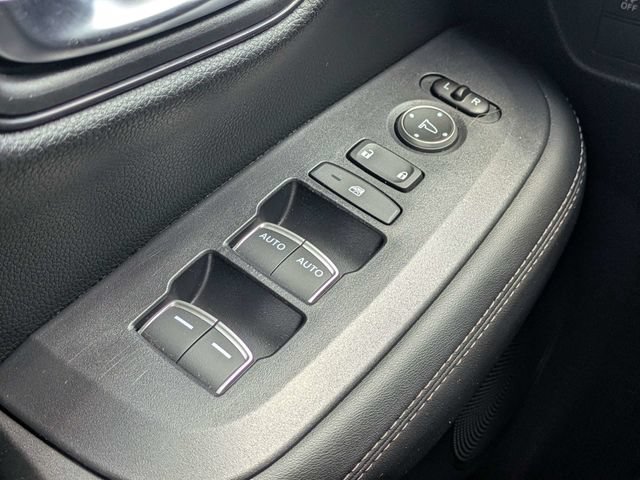 Used 2024 Honda HR-V EX-L image 23