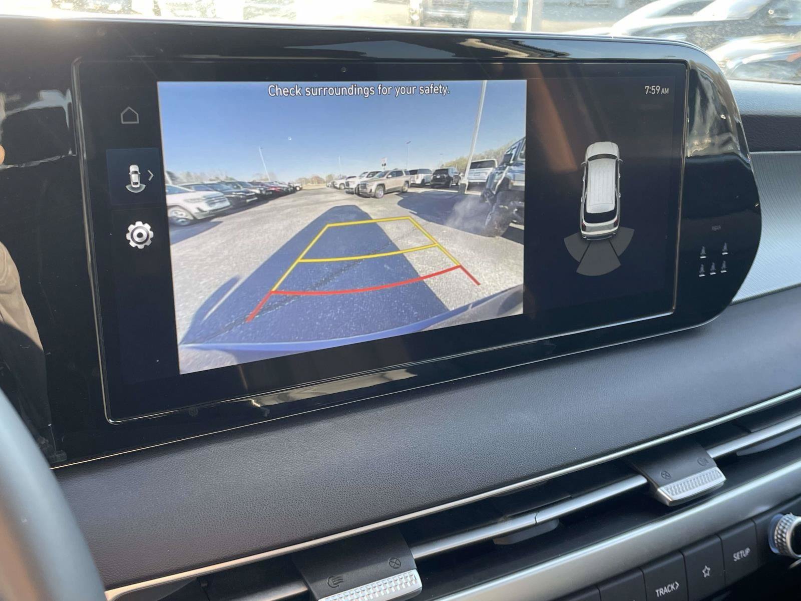 Used 2025 Hyundai Palisade SEL FWD image 8