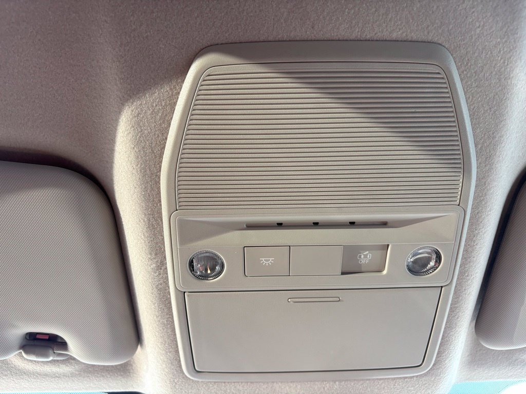 New 2027 Nissan Kicks SR FWD image 35