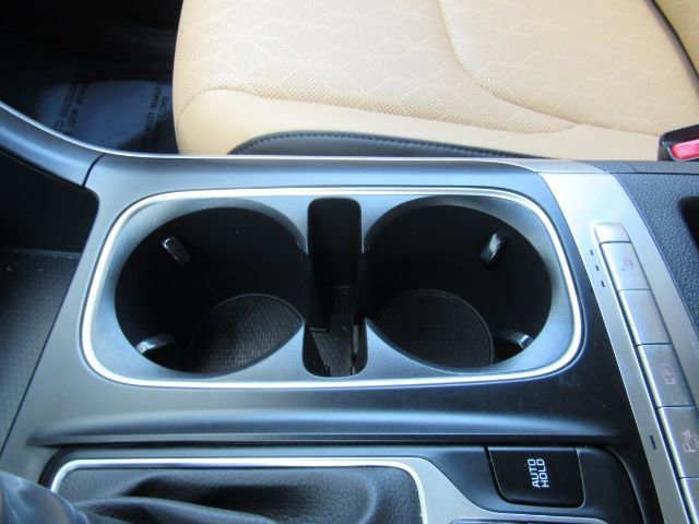 Used 2023 Kia Carnival LX image 63